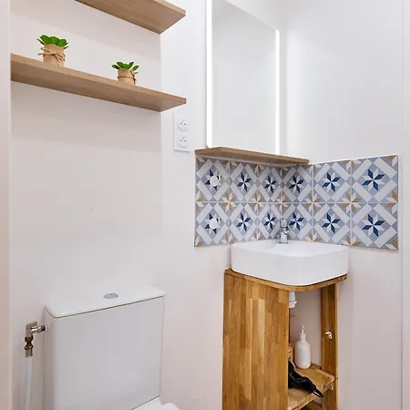 Дом отдыха Maison 3 Pieces Champs-elysee Париж